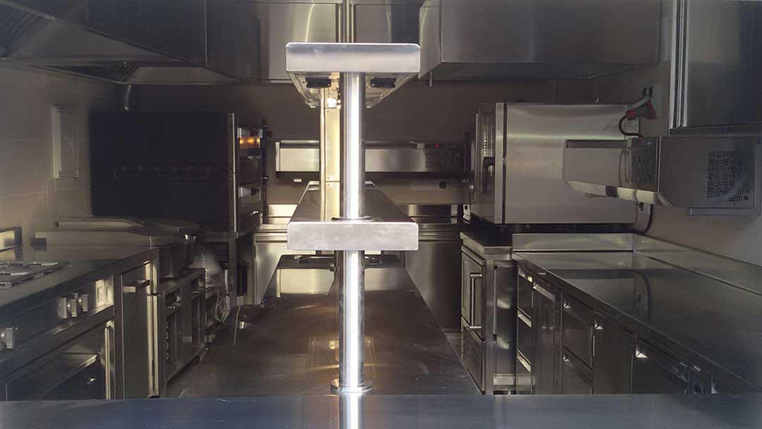 Installed kitchen system example